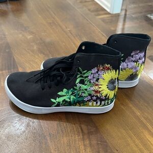 NOBULL Black High-Top Sneakers with Floral Embroidery